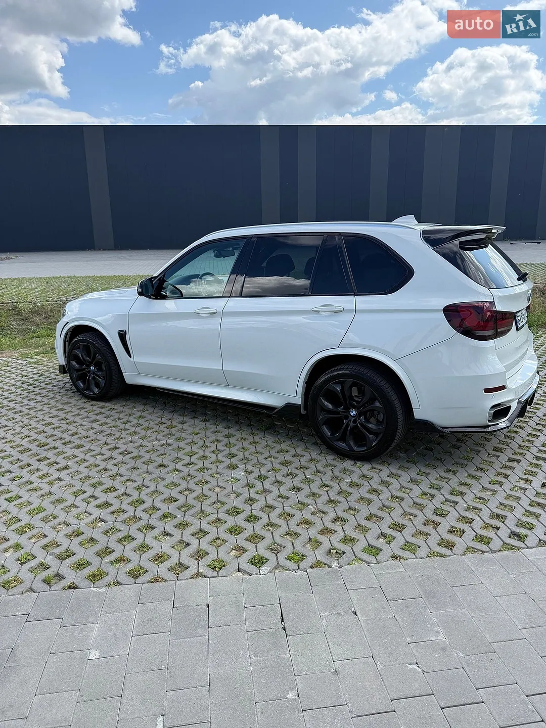 2016 BMW X5 - мініатюра 33