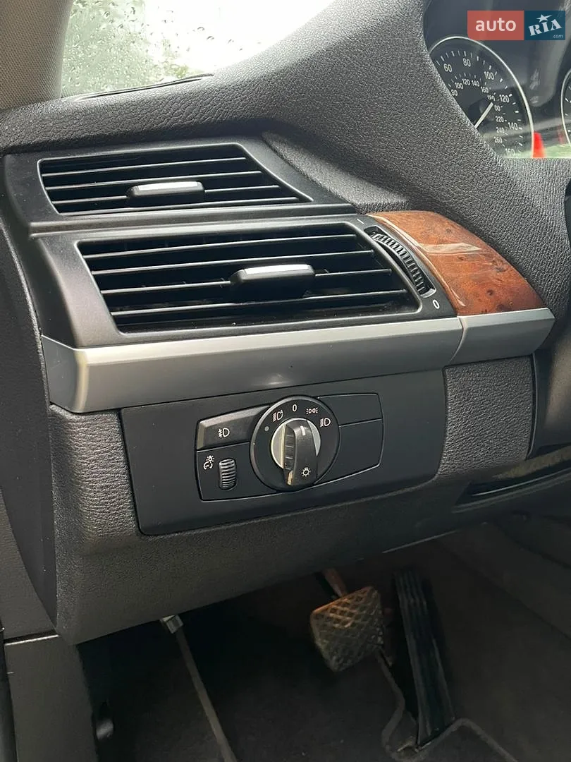 2011 BMW X5 - мініатюра 16