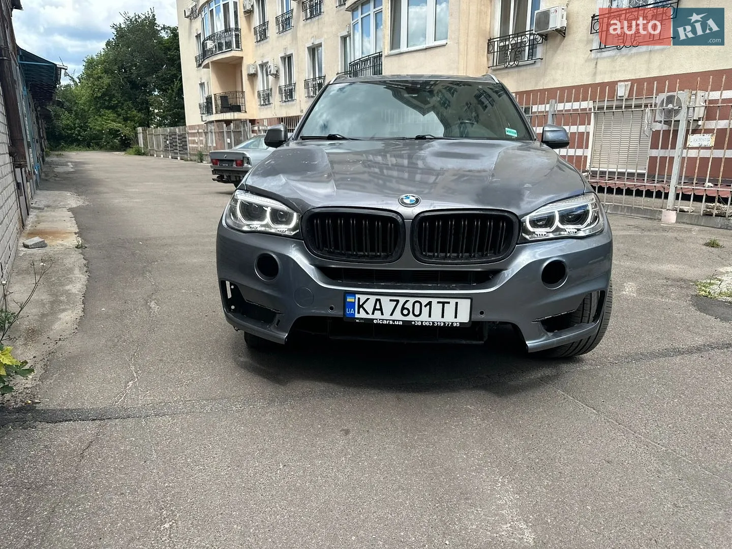 2016 BMW X5 - мініатюра 2