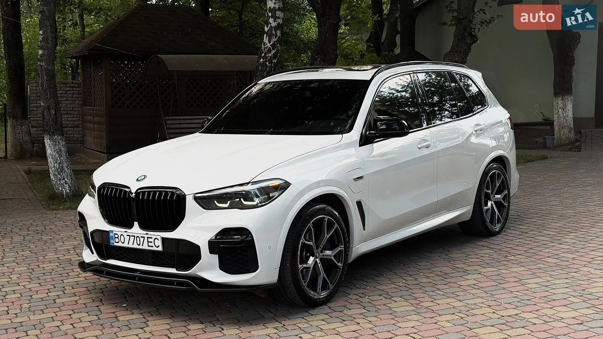 2022 BMW X5 - фото 1