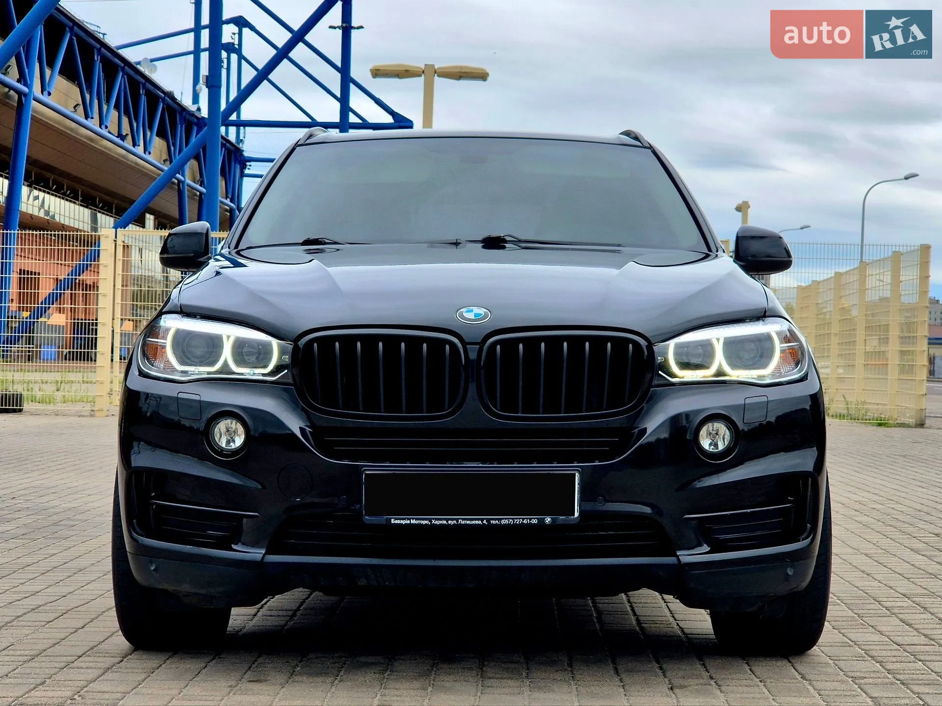 2016 BMW X5 - мініатюра 2