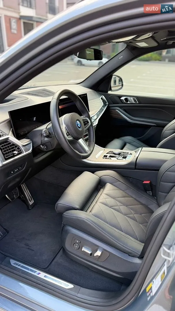 2025 BMW X5 - мініатюра 42