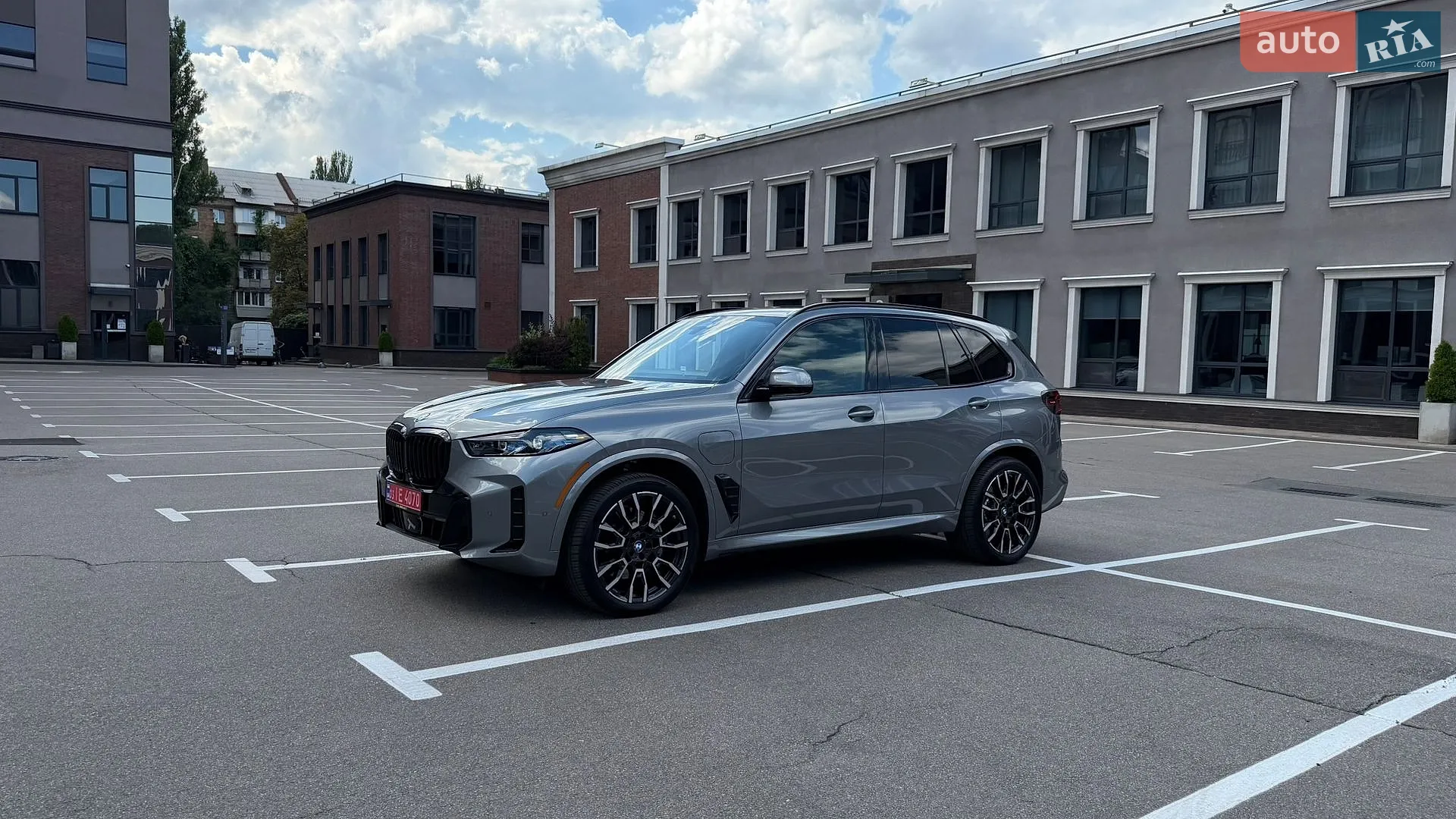 2025 BMW X5 - мініатюра 6
