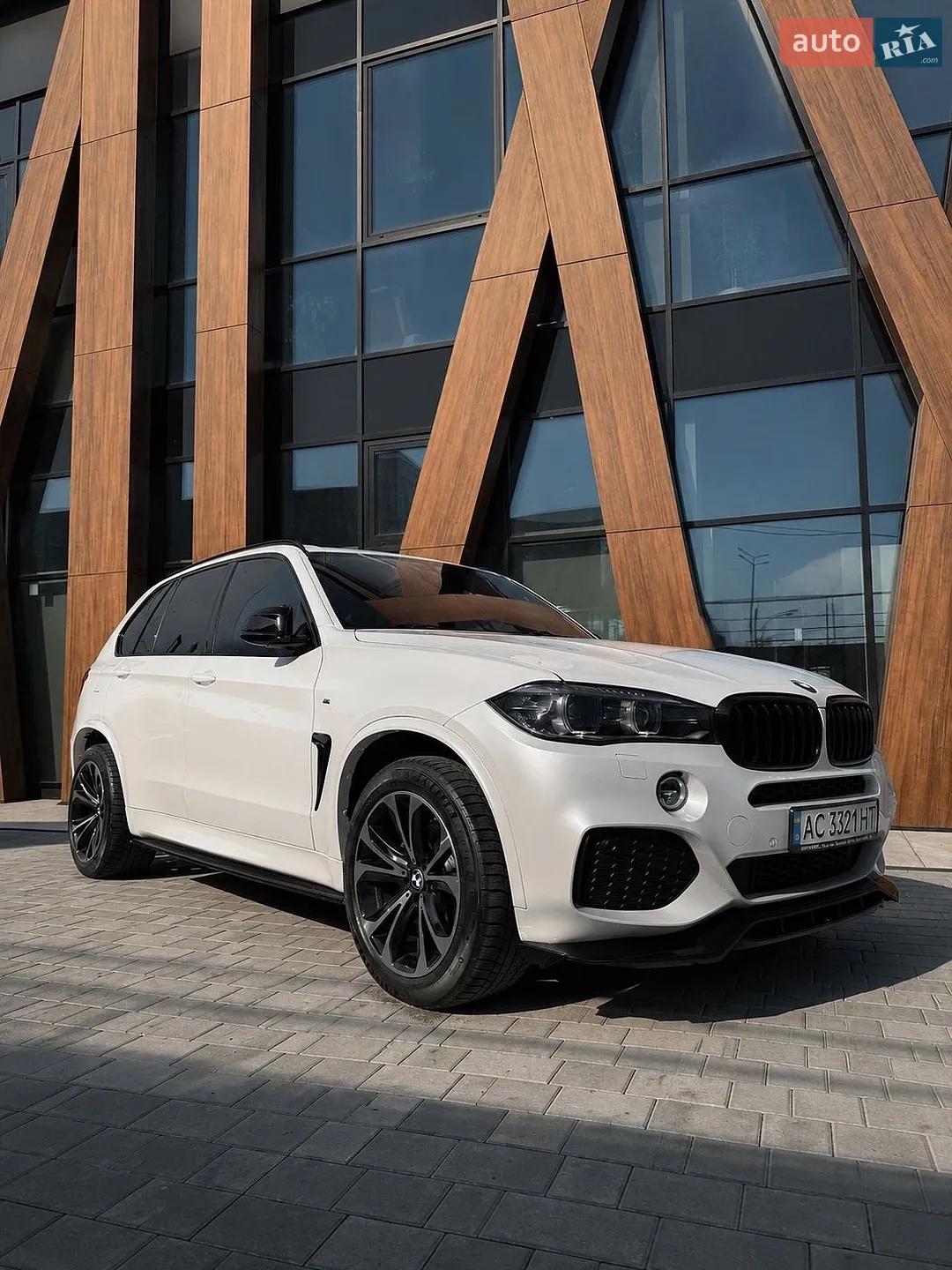 2014 BMW X5 - мініатюра 3