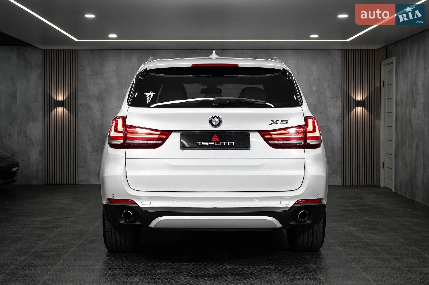 2017 BMW X5 - мініатюра 15