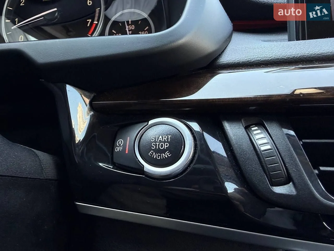 2013 BMW X5 - мініатюра 28