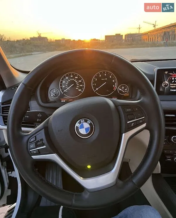 2015 BMW X5 - мініатюра 12