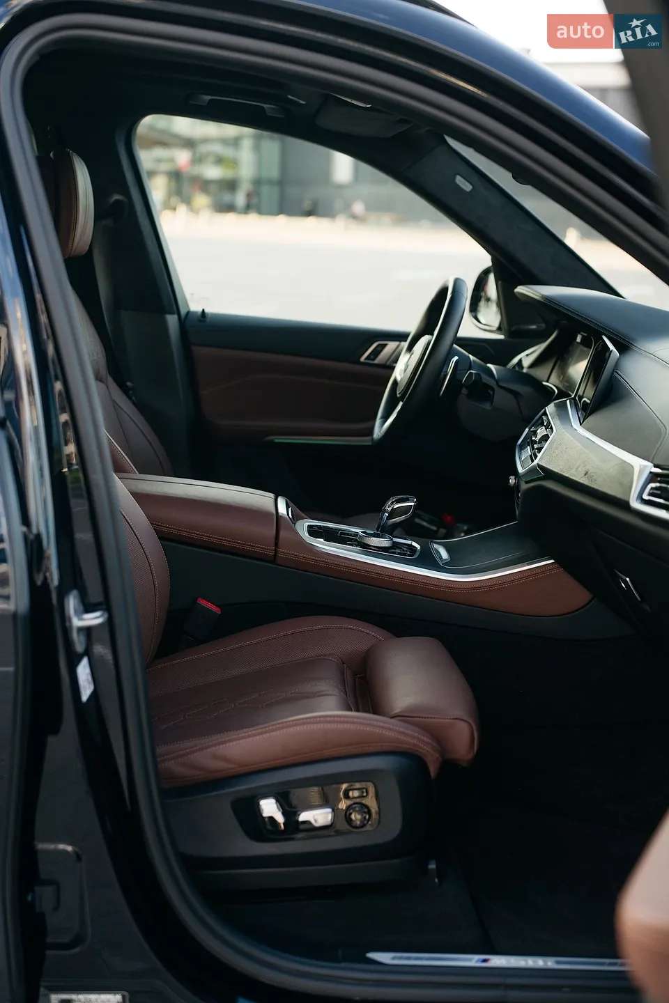 2022 BMW X5 - мініатюра 47