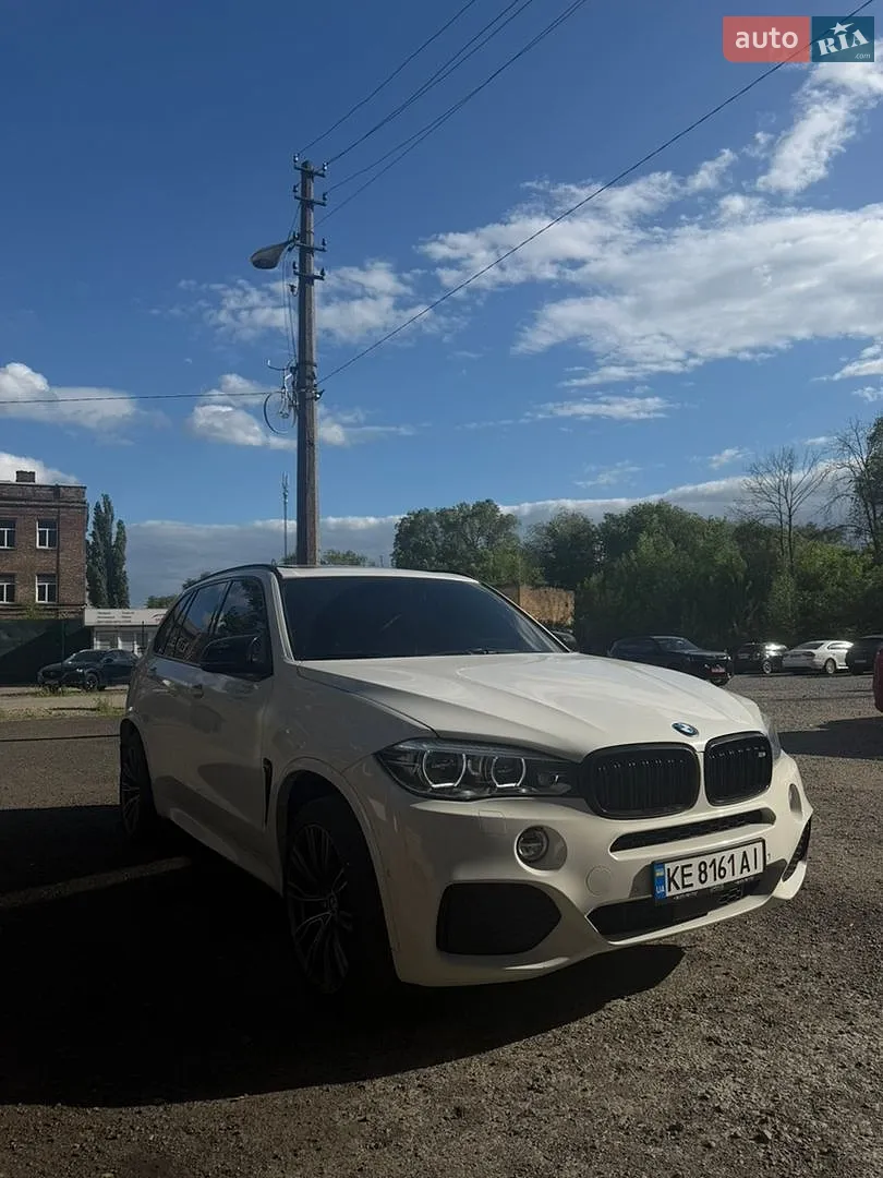 2016 BMW X5 - мініатюра 3