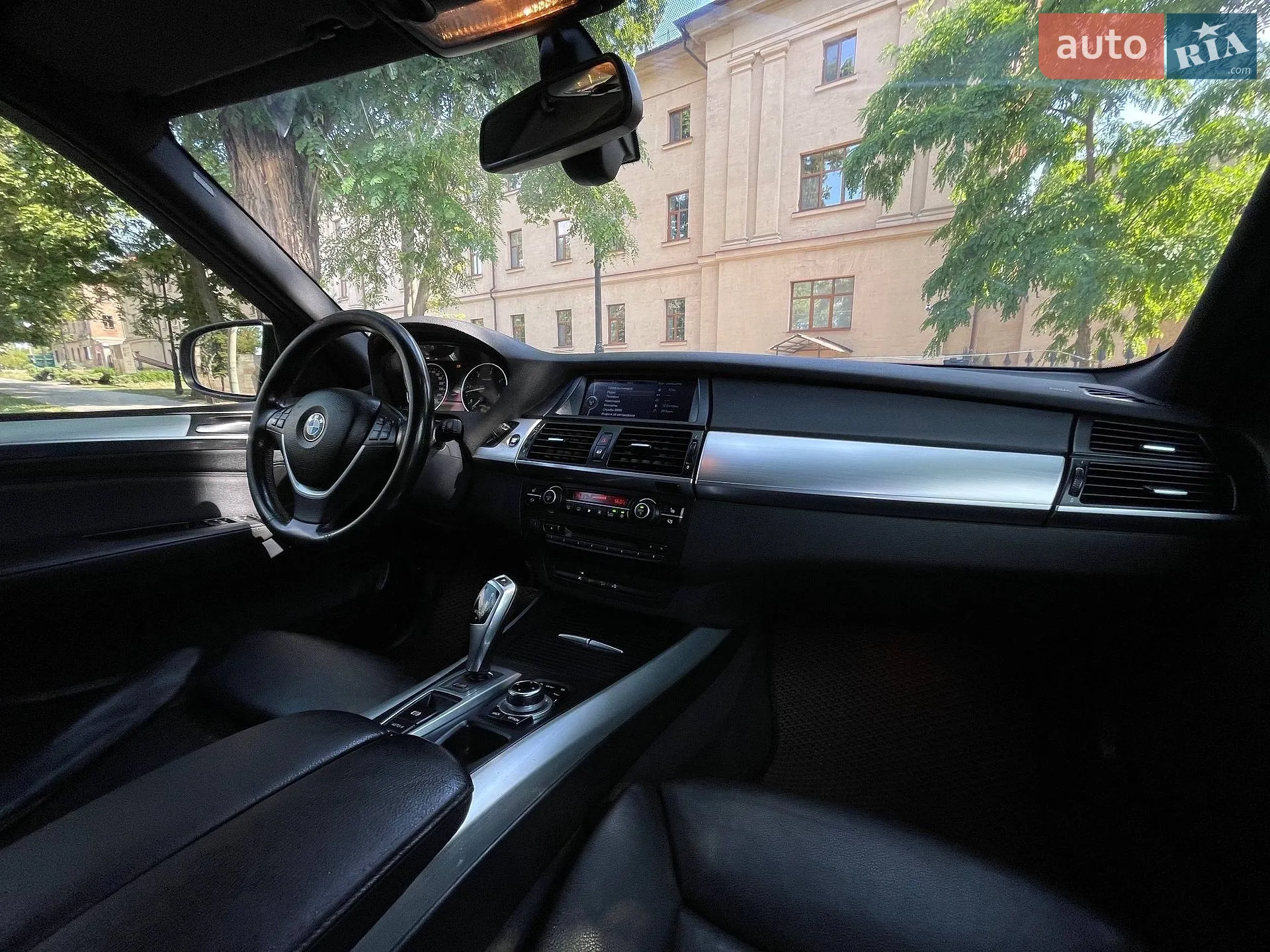 2010 BMW X5 - мініатюра 24