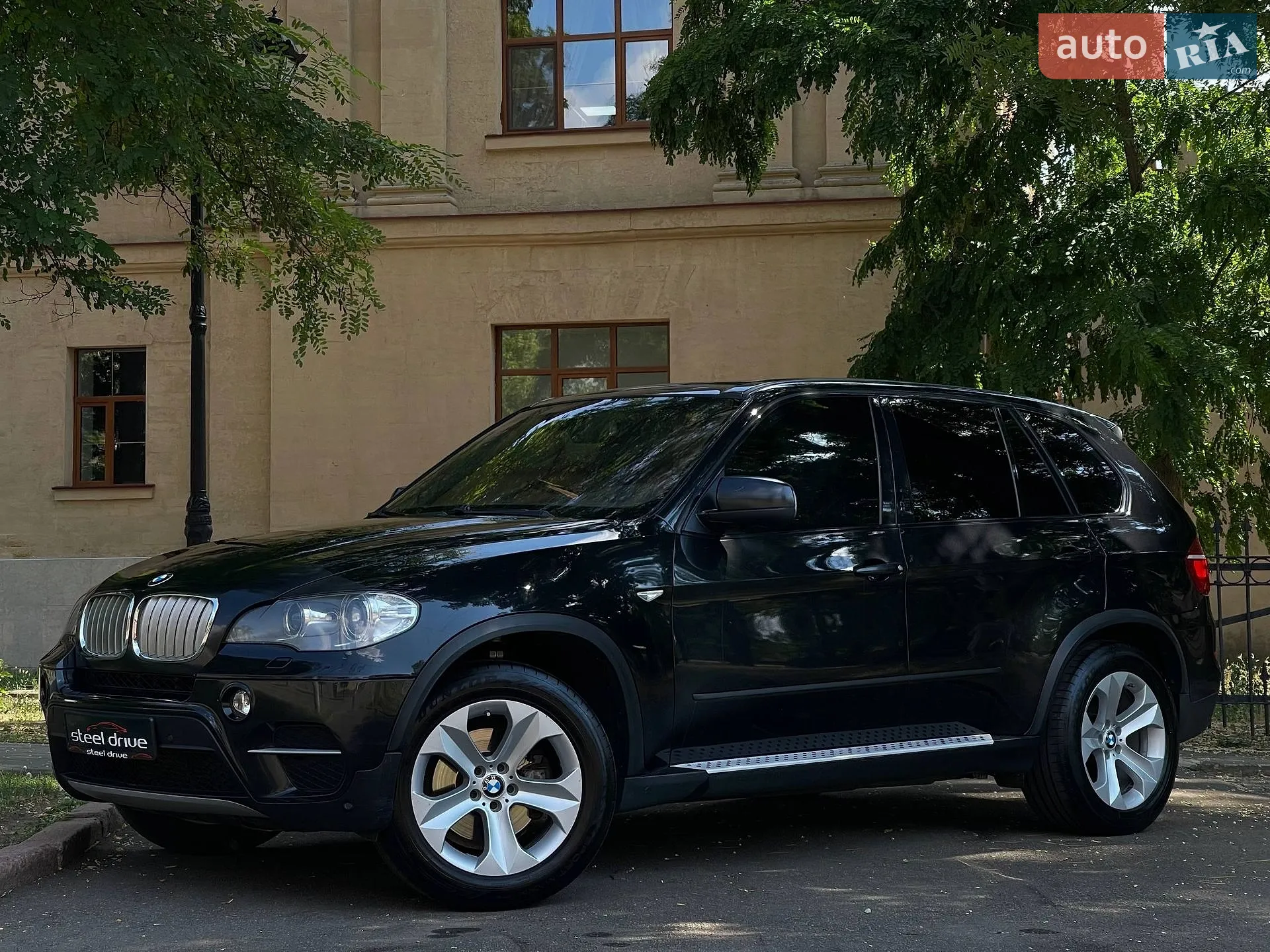 2010 BMW X5 - мініатюра 2
