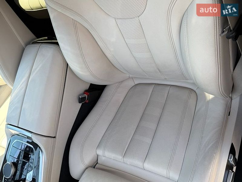 Внедорожник / Кроссовер BMW X5 2019 в Львове