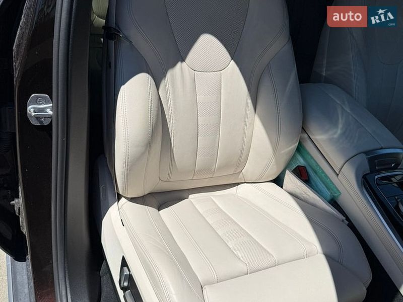 Внедорожник / Кроссовер BMW X5 2019 в Львове