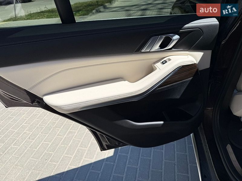 Внедорожник / Кроссовер BMW X5 2019 в Львове