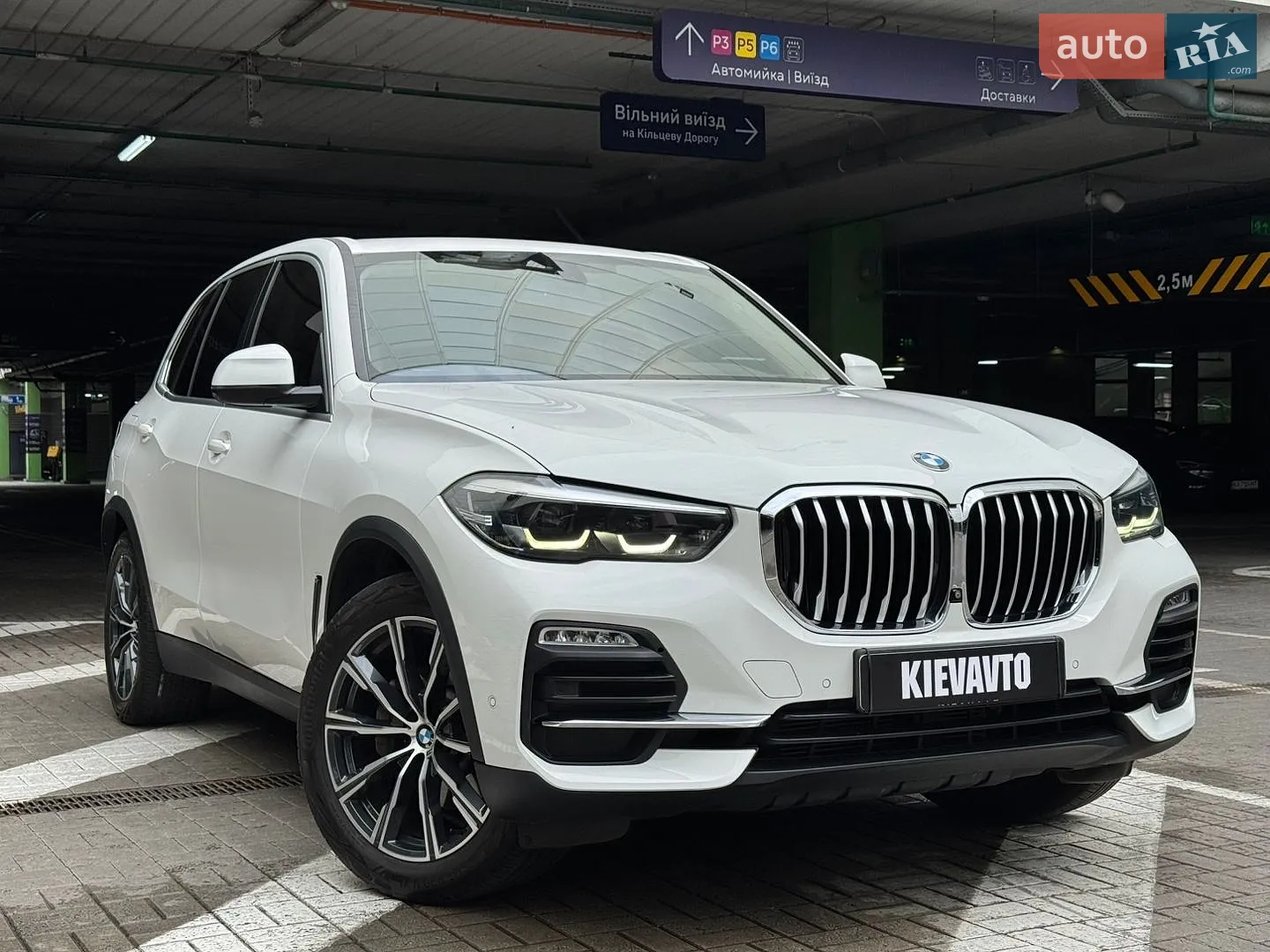 2018 BMW X5 - мініатюра 5