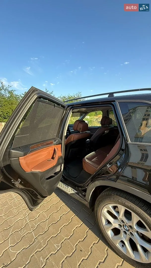 2010 BMW X5 - мініатюра 10