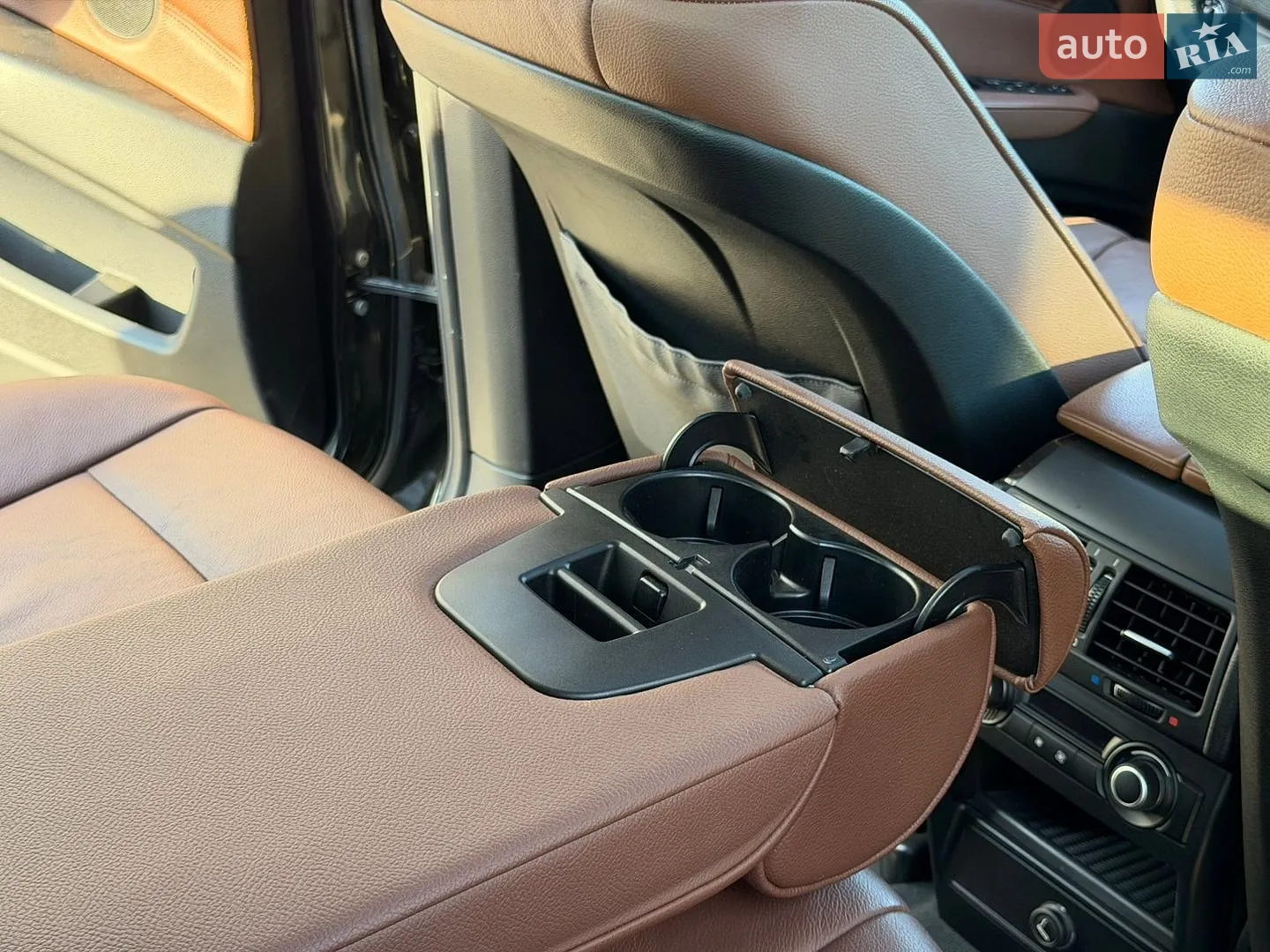 2010 BMW X5 - мініатюра 22