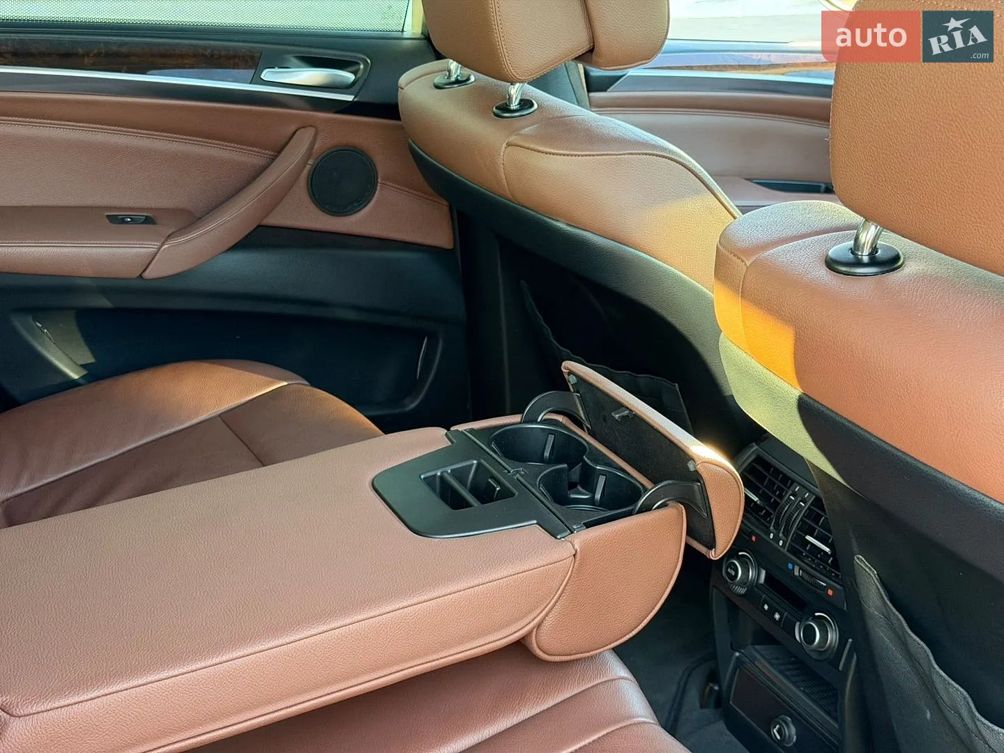 2010 BMW X5 - мініатюра 27