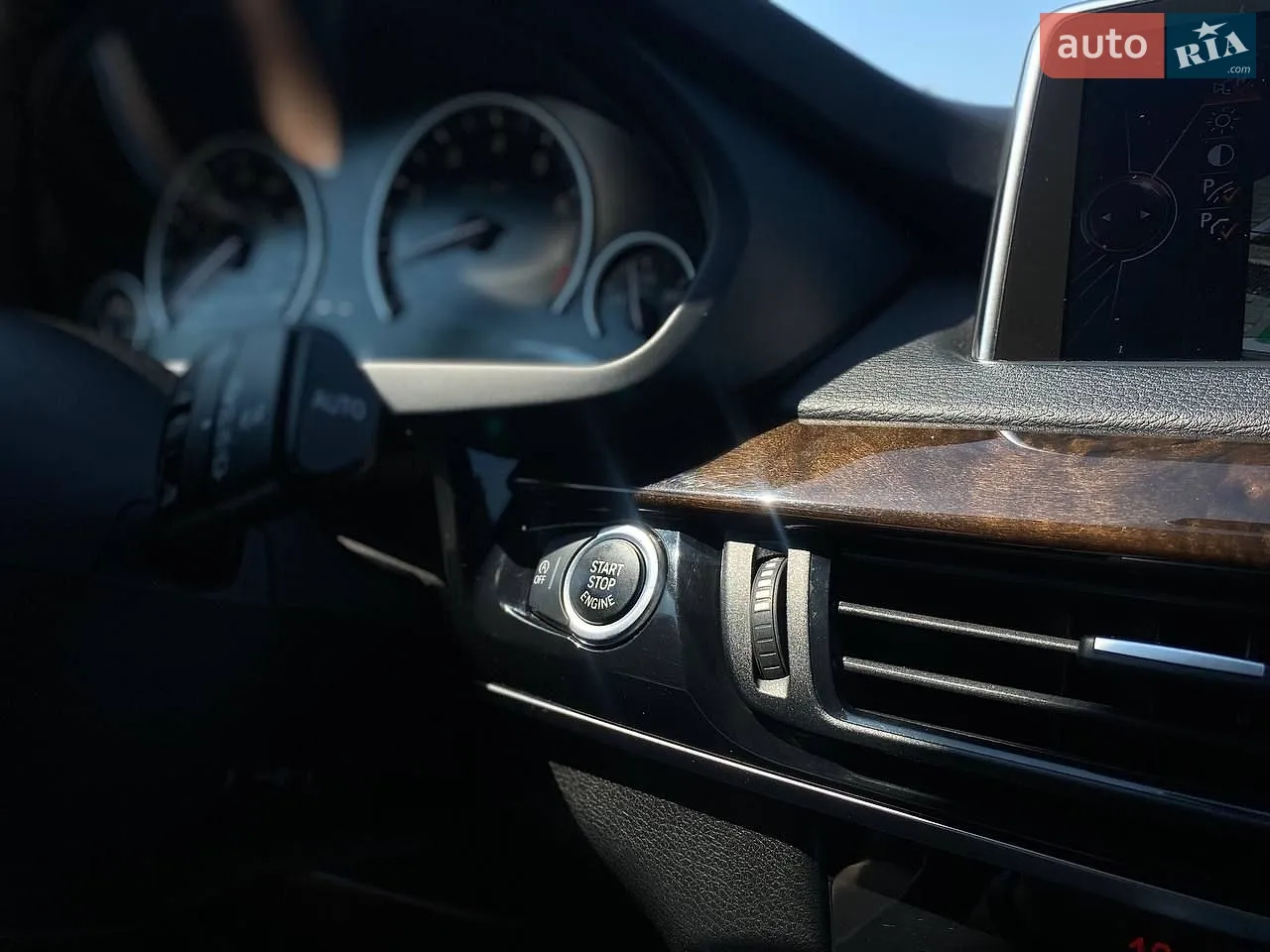 2014 BMW X5 - мініатюра 35