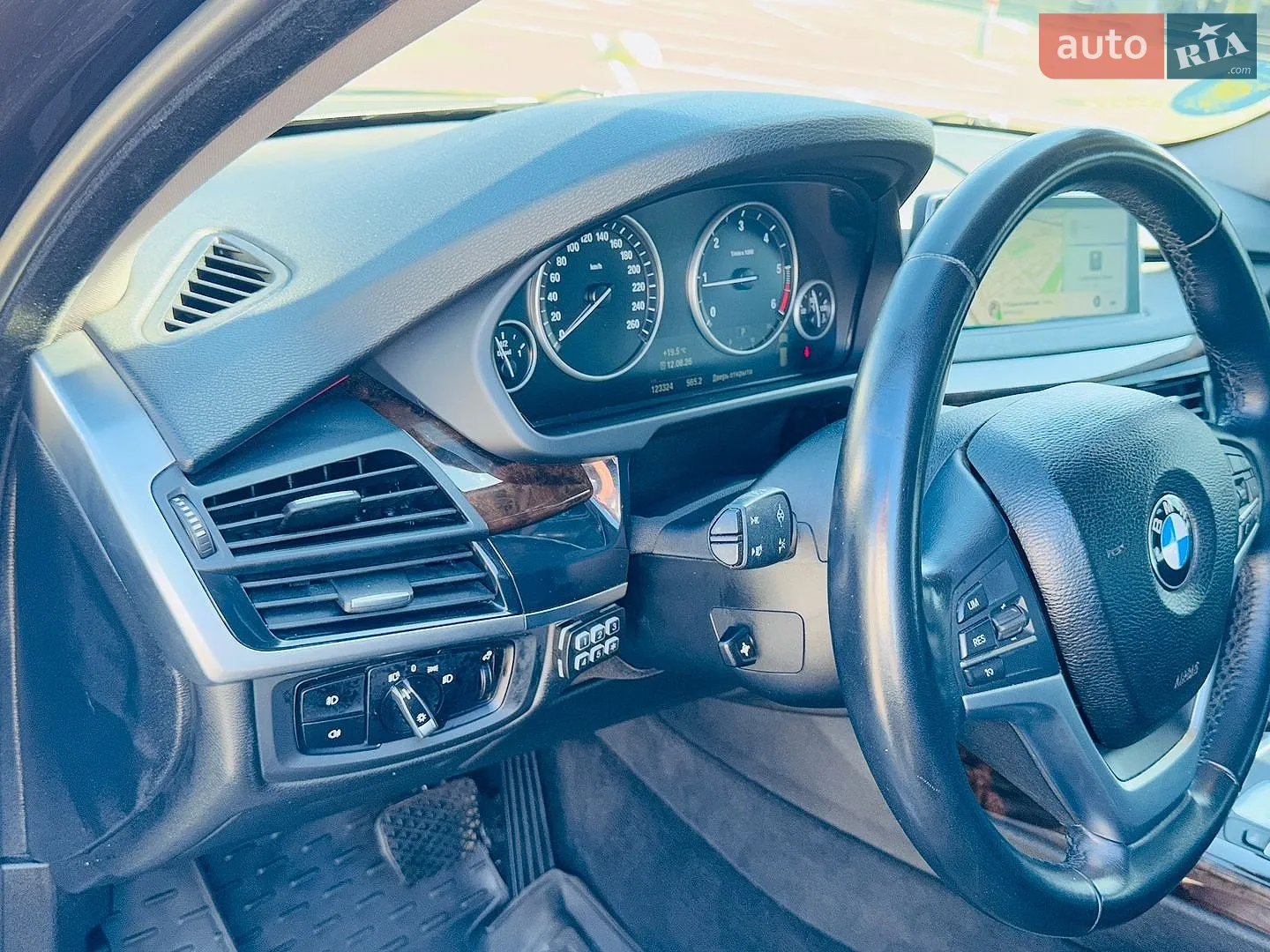 2015 BMW X5 - мініатюра 27