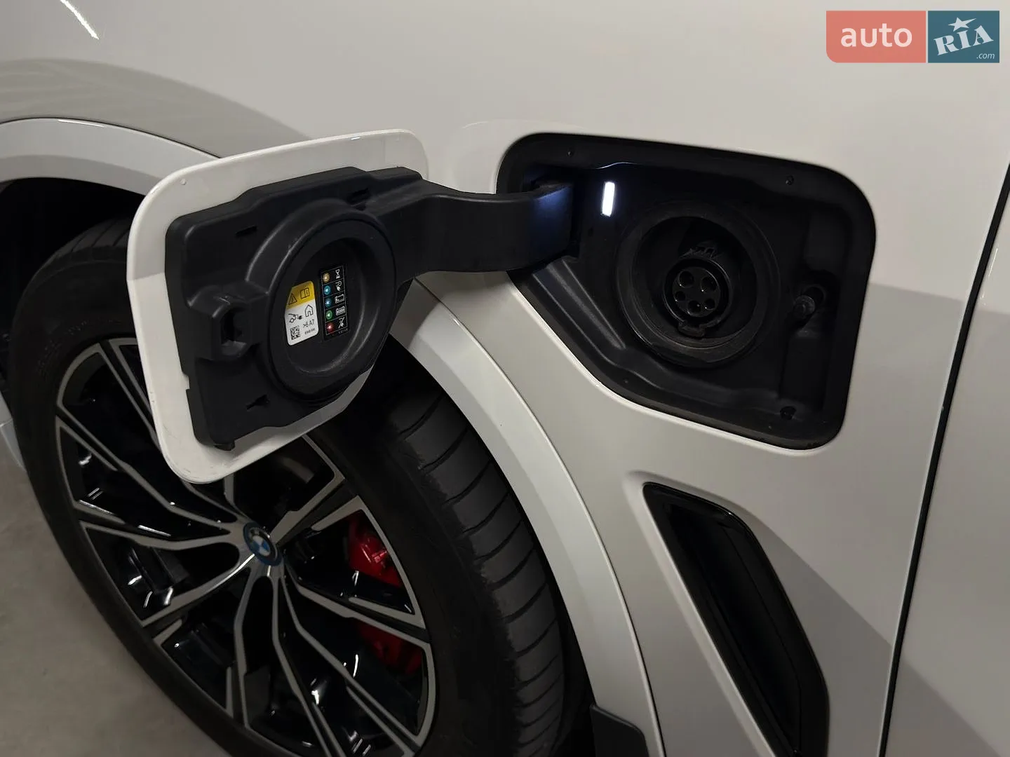 2023 BMW X5 - мініатюра 10