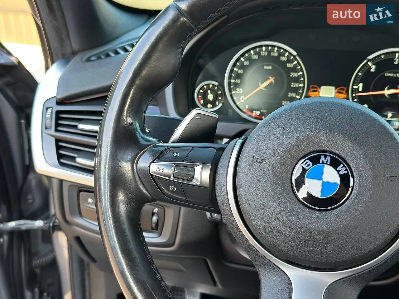 2016 BMW X5 - мініатюра 26