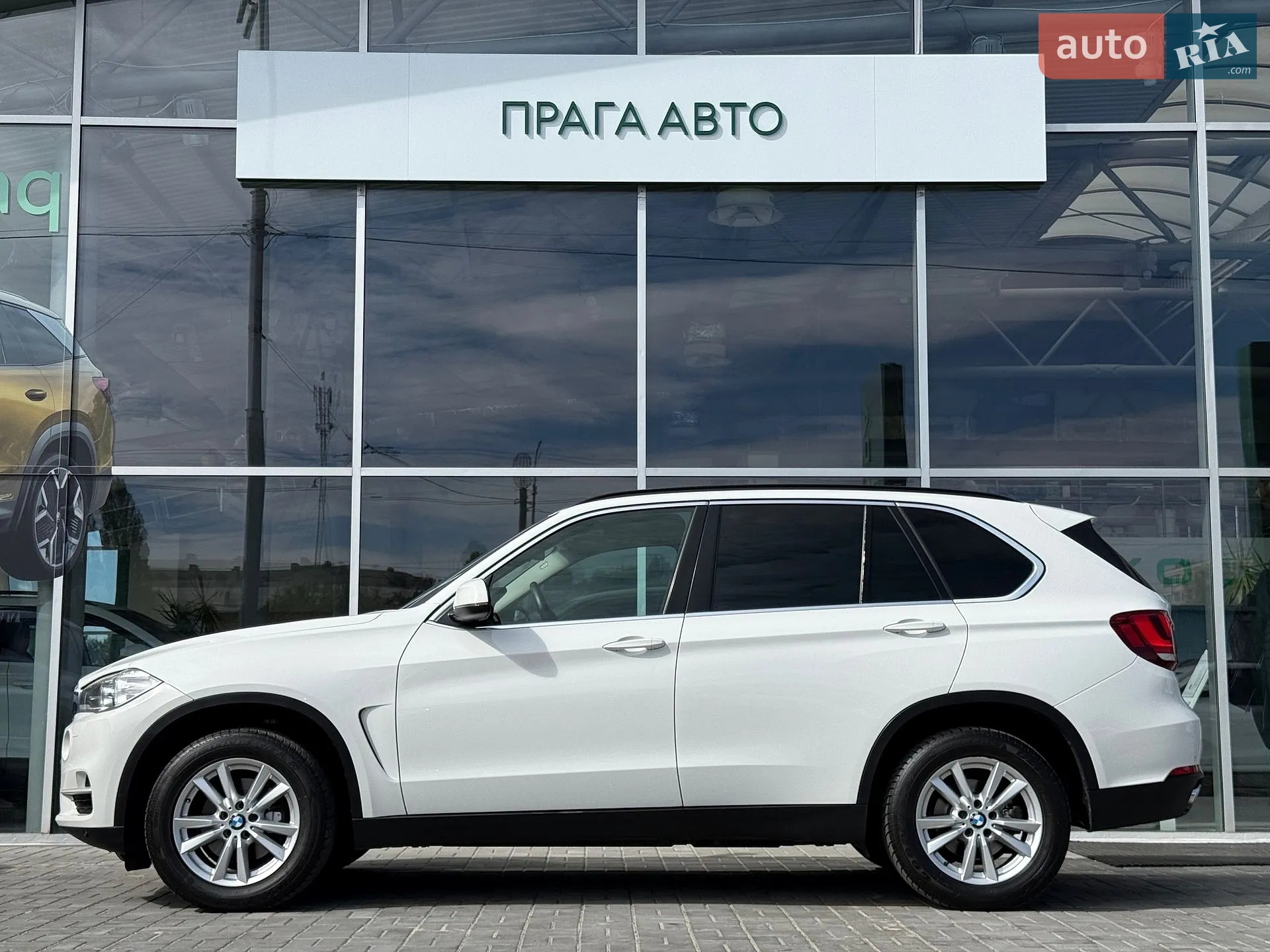 2018 BMW X5 - мініатюра 2