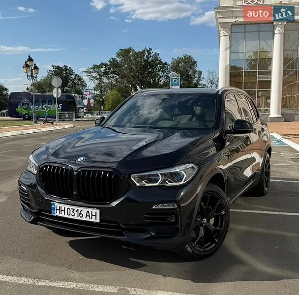 BMW X5 2019