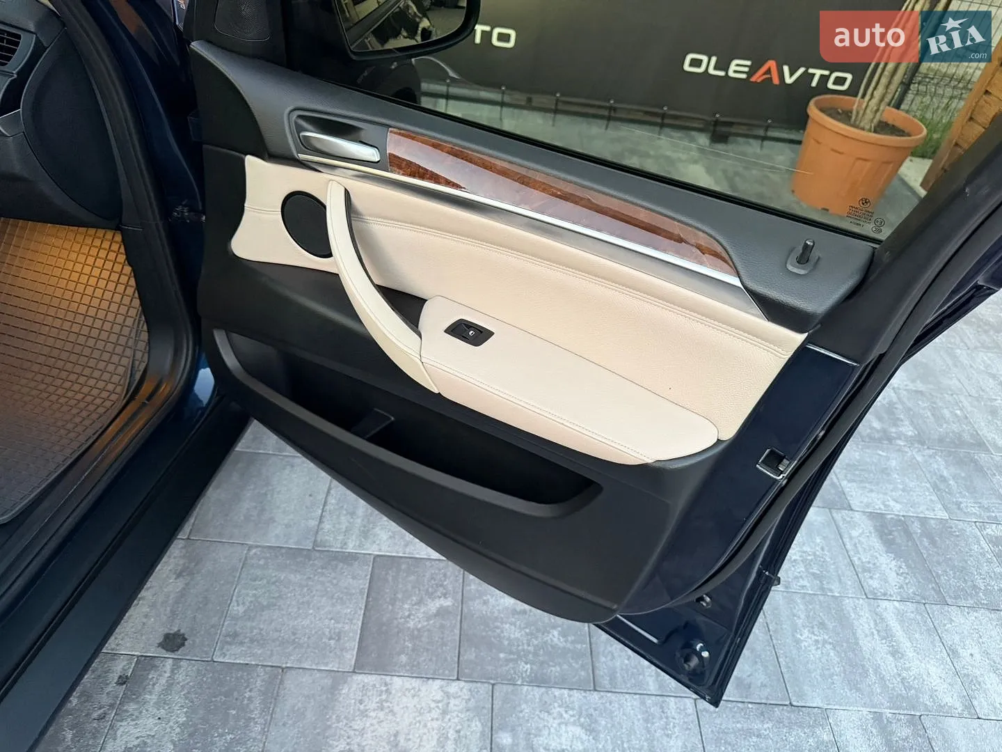 2011 BMW X5 - мініатюра 82