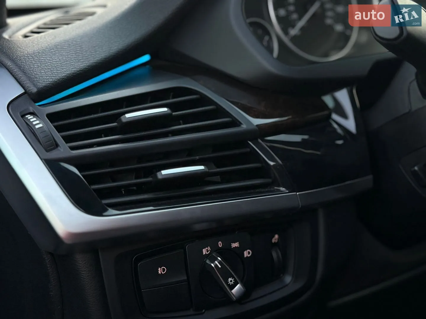 2017 BMW X5 - мініатюра 36