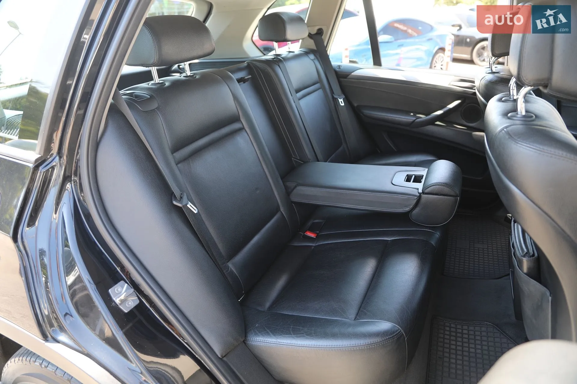 2010 BMW X5 - мініатюра 14