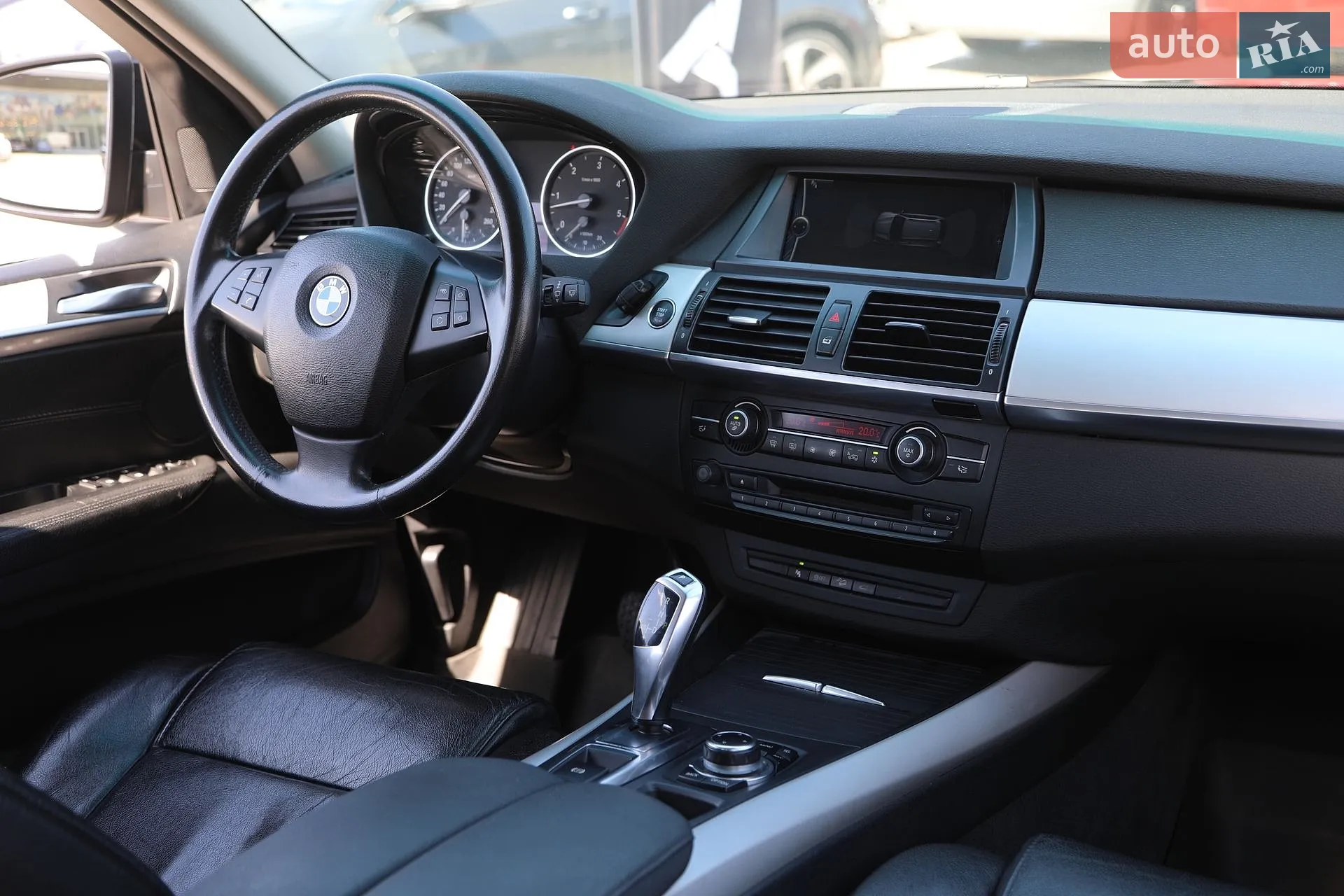 2010 BMW X5 - мініатюра 16