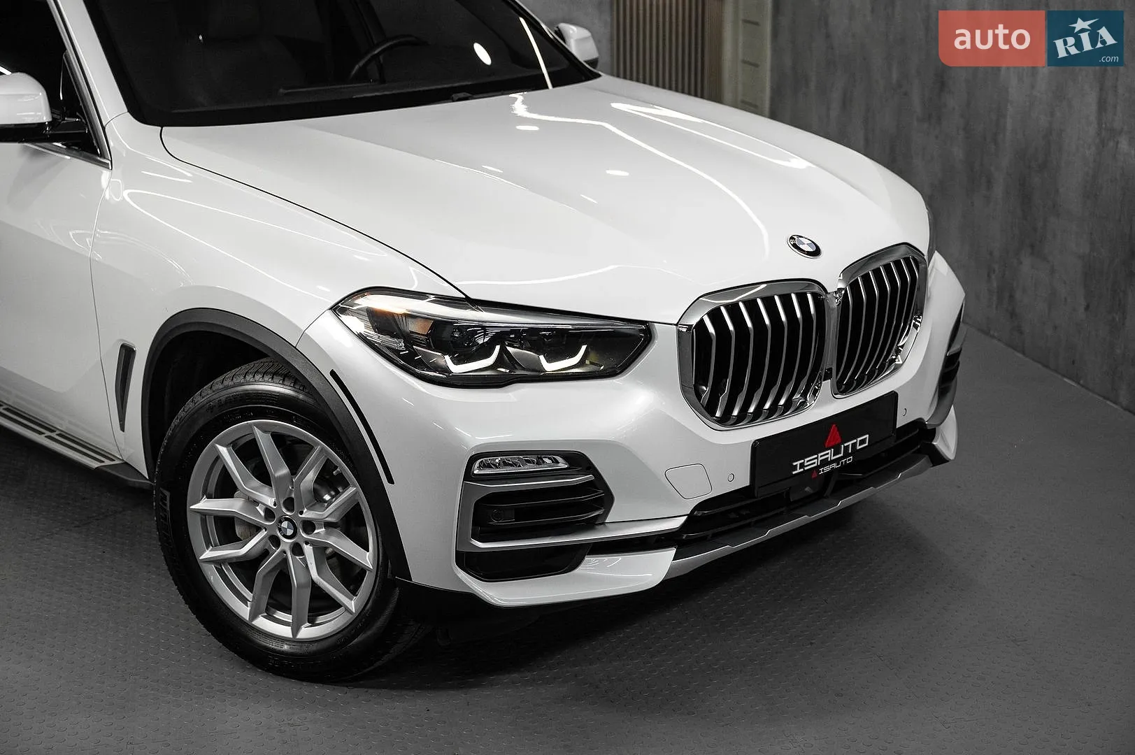 2018 BMW X5 - мініатюра 3