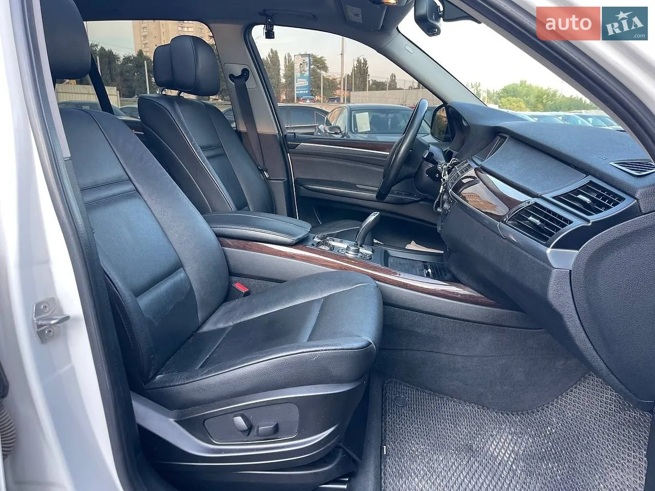 2012 BMW X5 - мініатюра 12