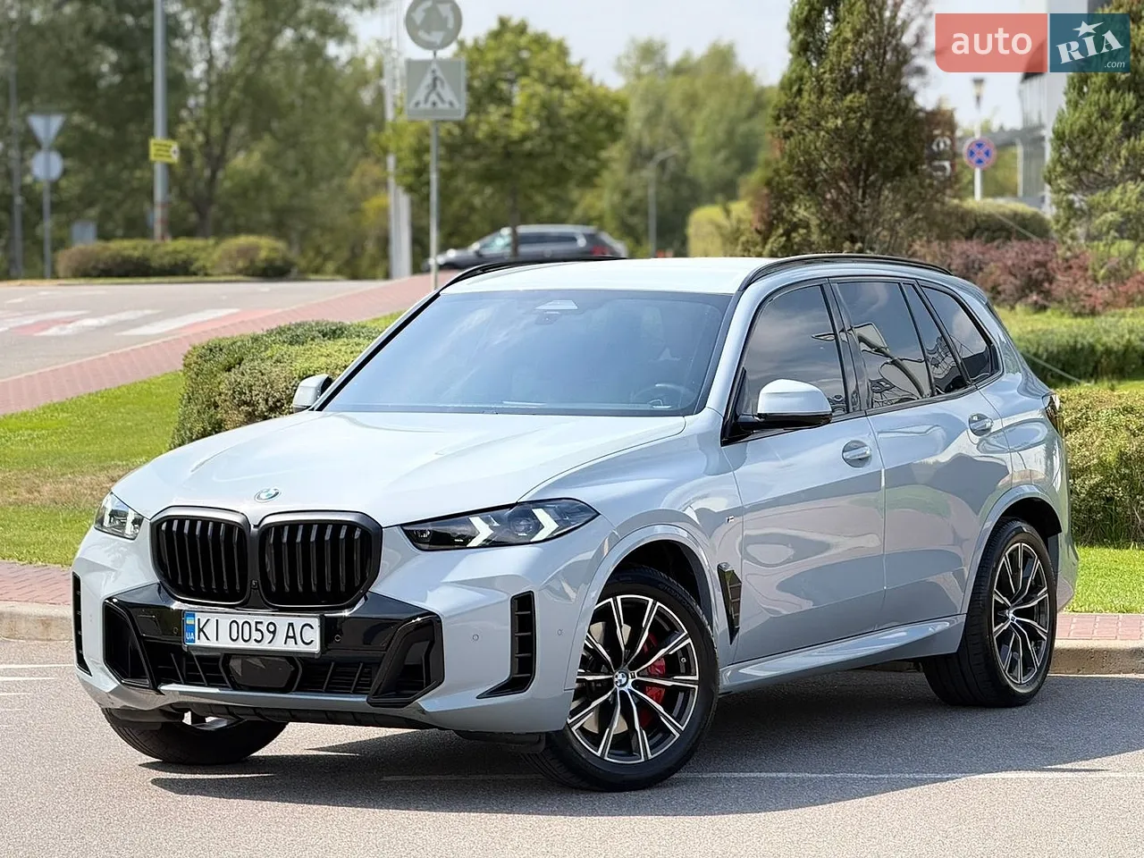 2021 BMW X6 - мініатюра 21
