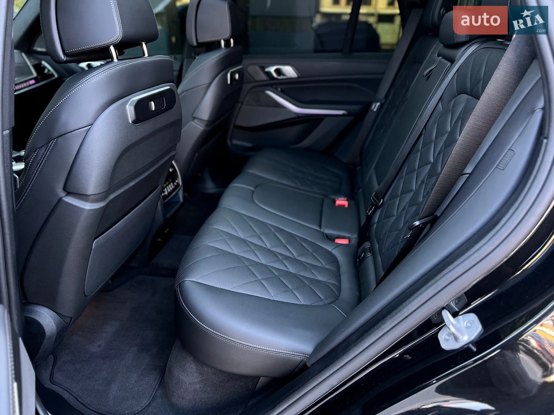 2025 BMW X5 - мініатюра 8