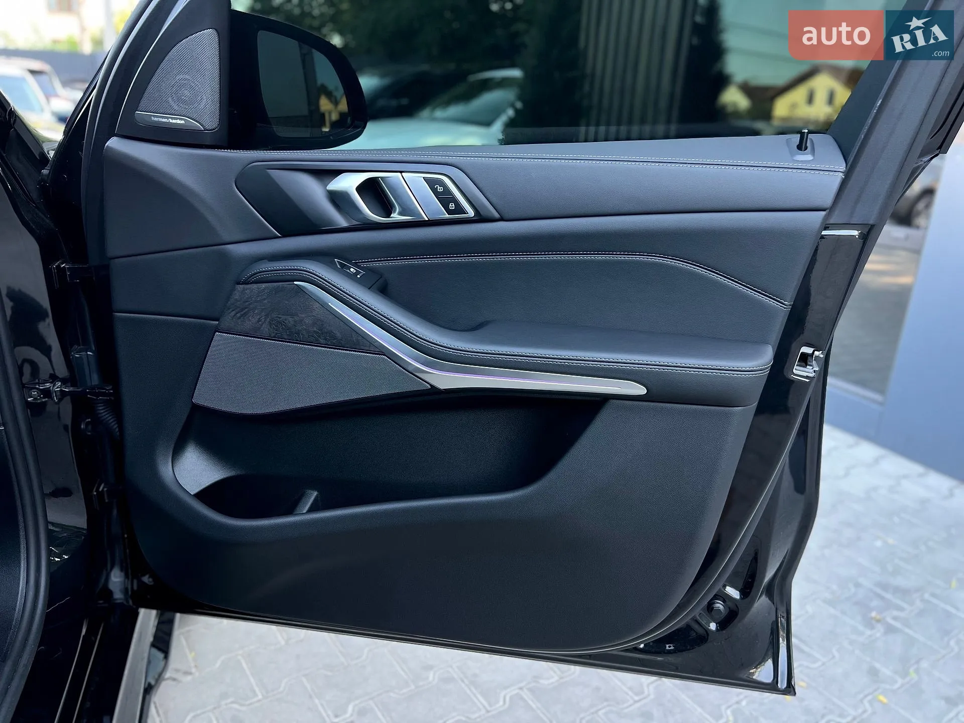 2025 BMW X5 - мініатюра 33