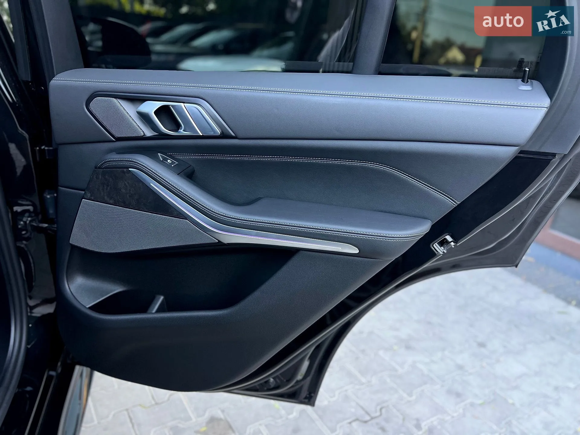2025 BMW X5 - мініатюра 34