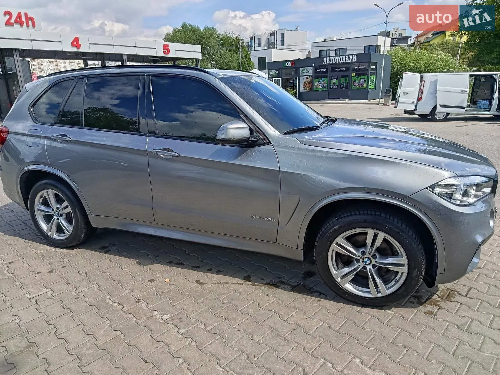 2014 BMW X5 - мініатюра 3