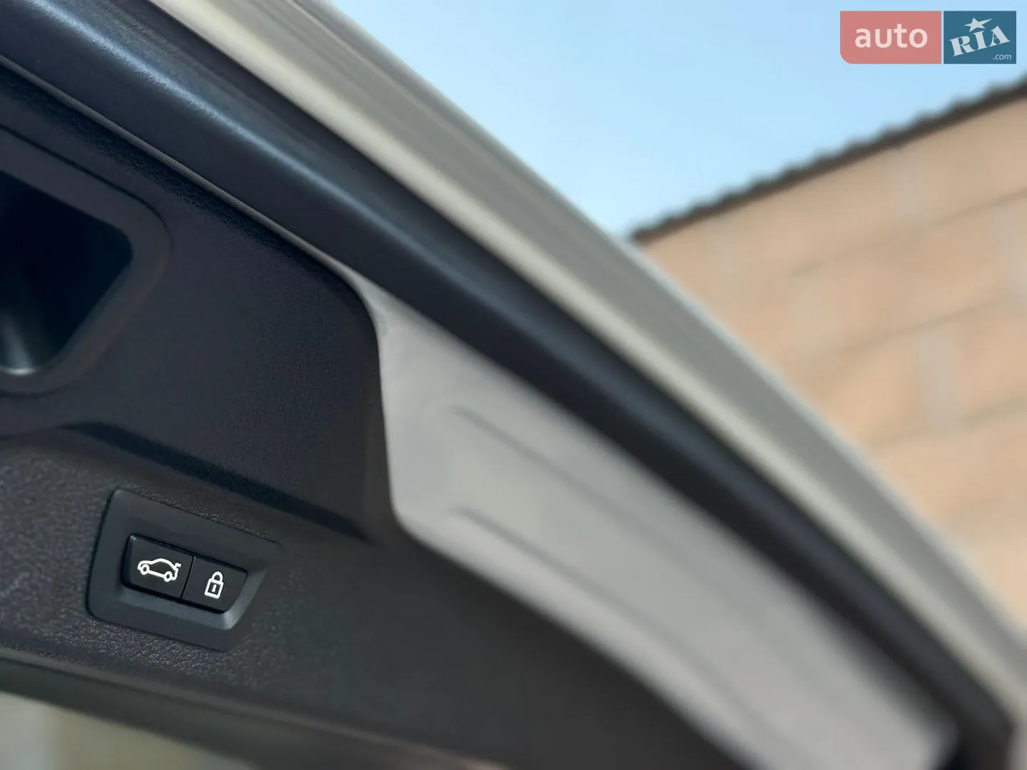 2016 BMW X5 - мініатюра 17