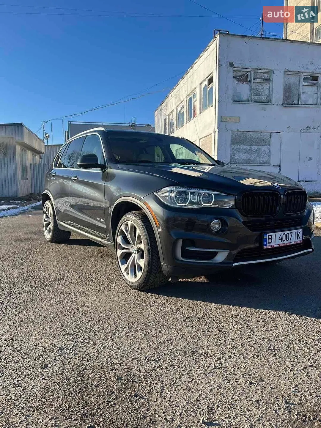 2016 BMW X5 - мініатюра 2