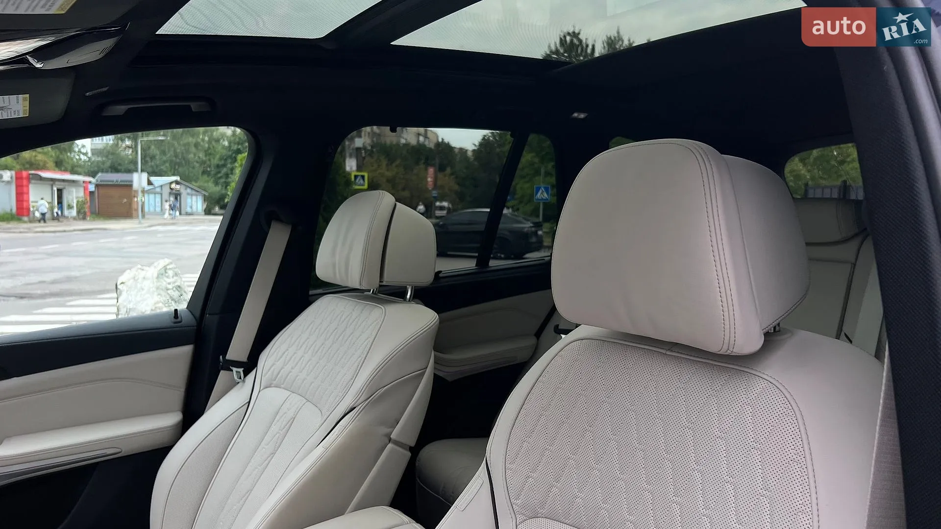 2022 BMW X5 - мініатюра 27