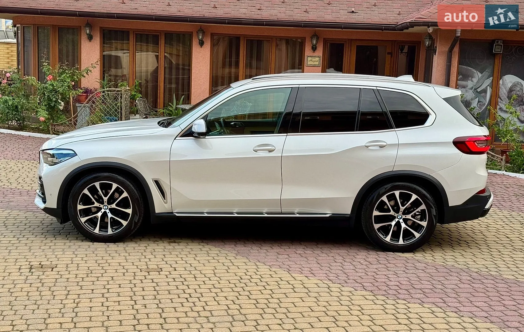 2021 BMW X5 - мініатюра 11