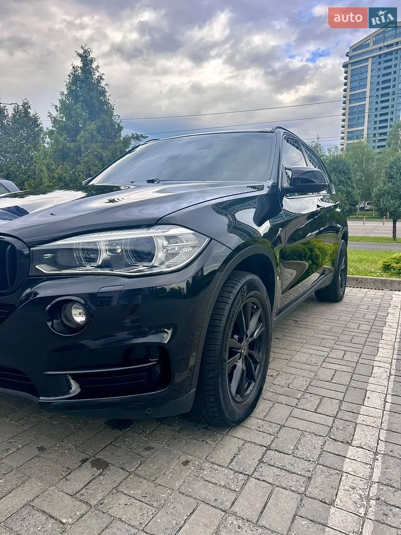 2015 BMW X5 - мініатюра 3