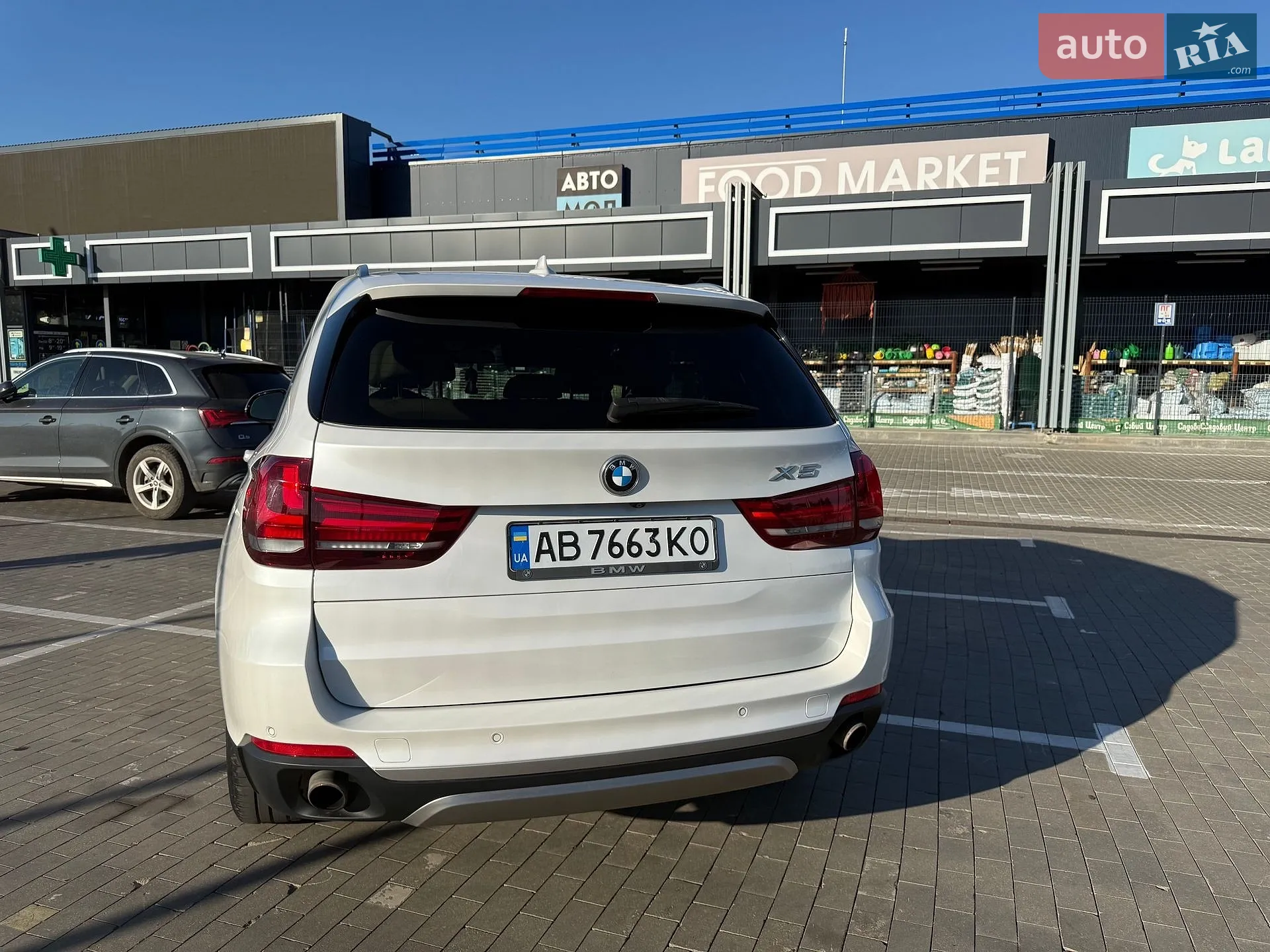 2016 BMW X5 - мініатюра 3