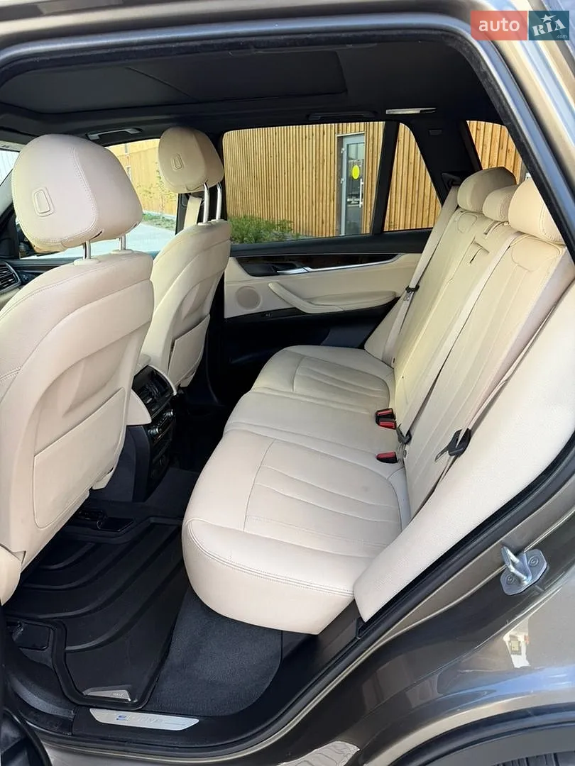 2016 BMW X5 - мініатюра 26