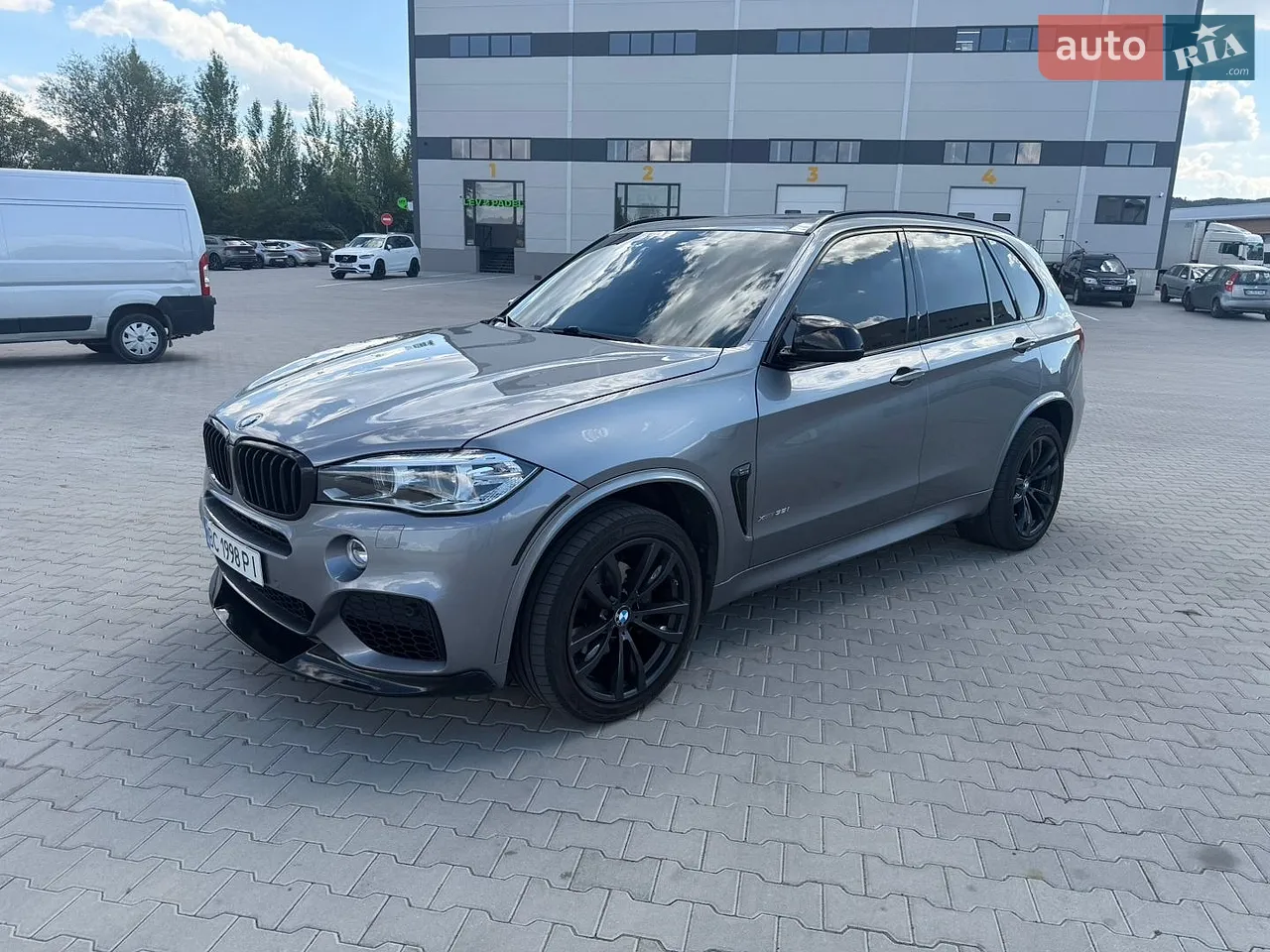 2016 BMW X5 - мініатюра 30