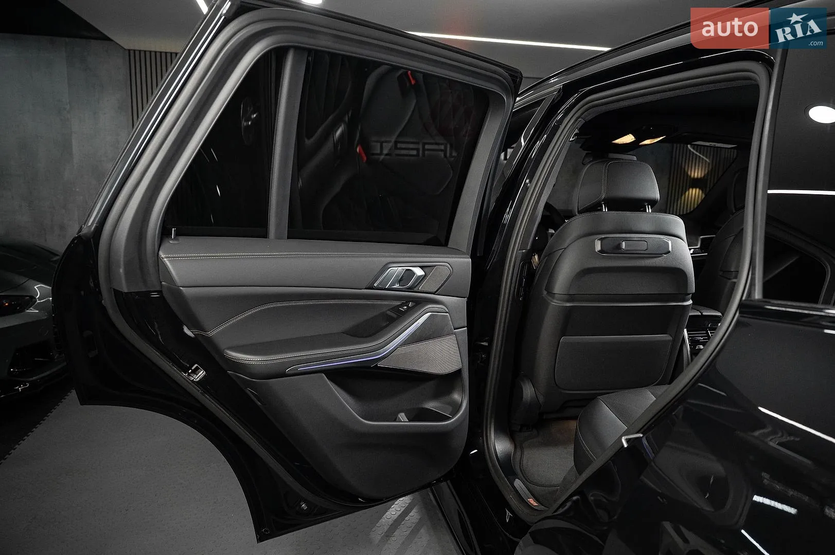 2025 BMW X5 - мініатюра 28