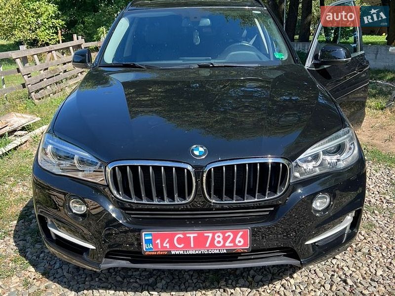 Внедорожник / Кроссовер BMW X5 2015 в Тячеве