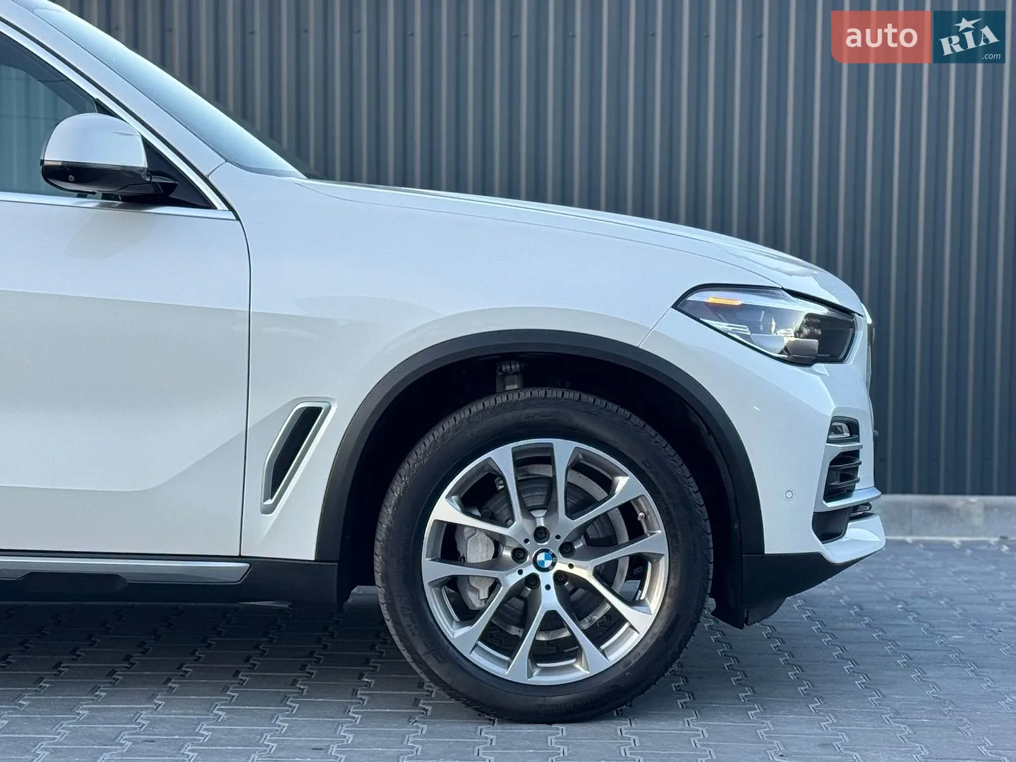 2021 BMW X5 - мініатюра 21